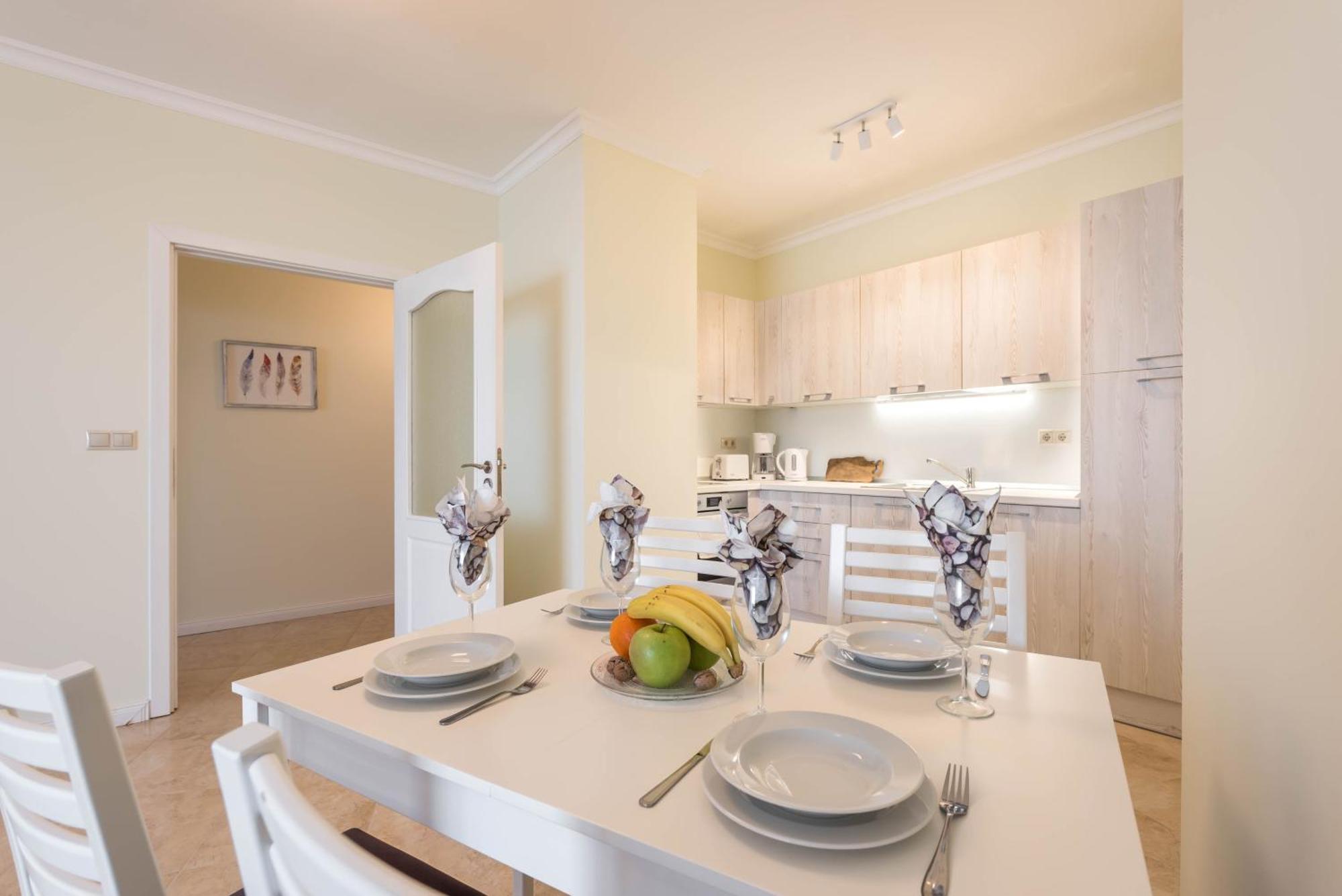 Luxurious And Panoramic Apartments At The Beach In La Mer Complex Golden Sands Exterior photo
